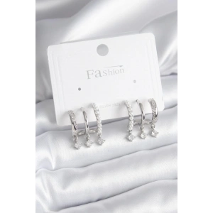 Pirinç Gümüş Renk Zirkon Taş Detay İncili Kadın Küpe