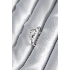 Pirinç Gümüş Renk Zirkon Taş Detay Kurdele Model Kadın Yüzük