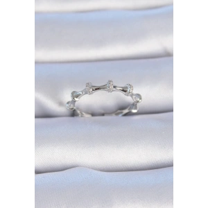 Pirinç Gümüş Renk Zirkon Taşlı Kadın Yüzük