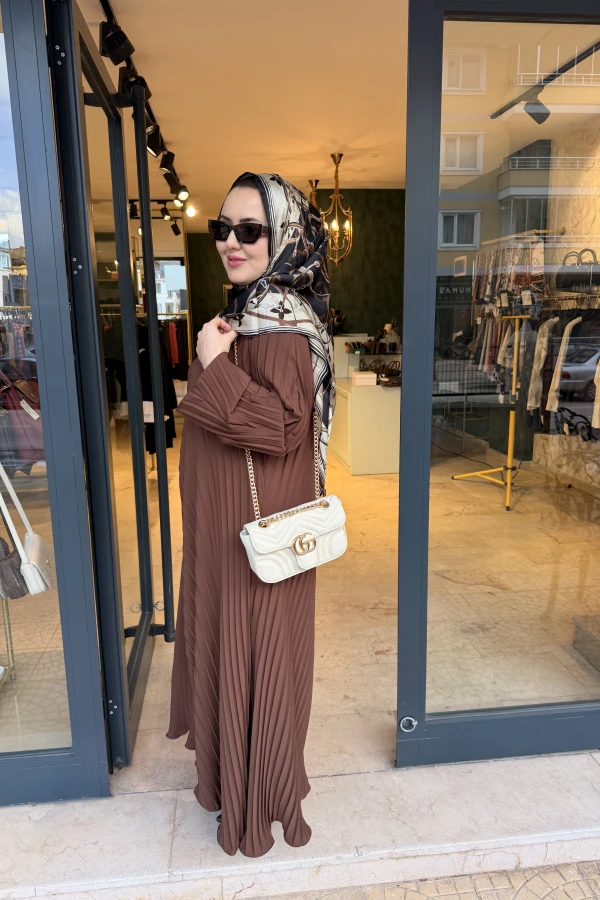 Piliseli Abaya Kahverengi