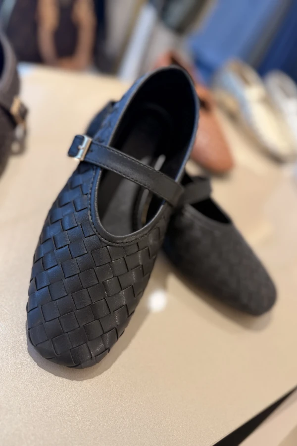Hasır Örgü Model Babet Siyah
