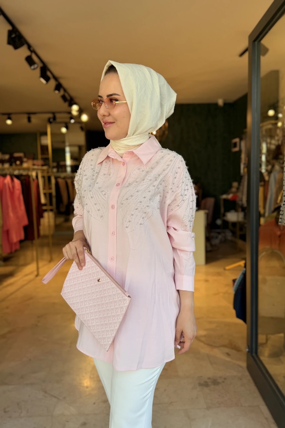 Melek Kanadı İşlemeli Pembe