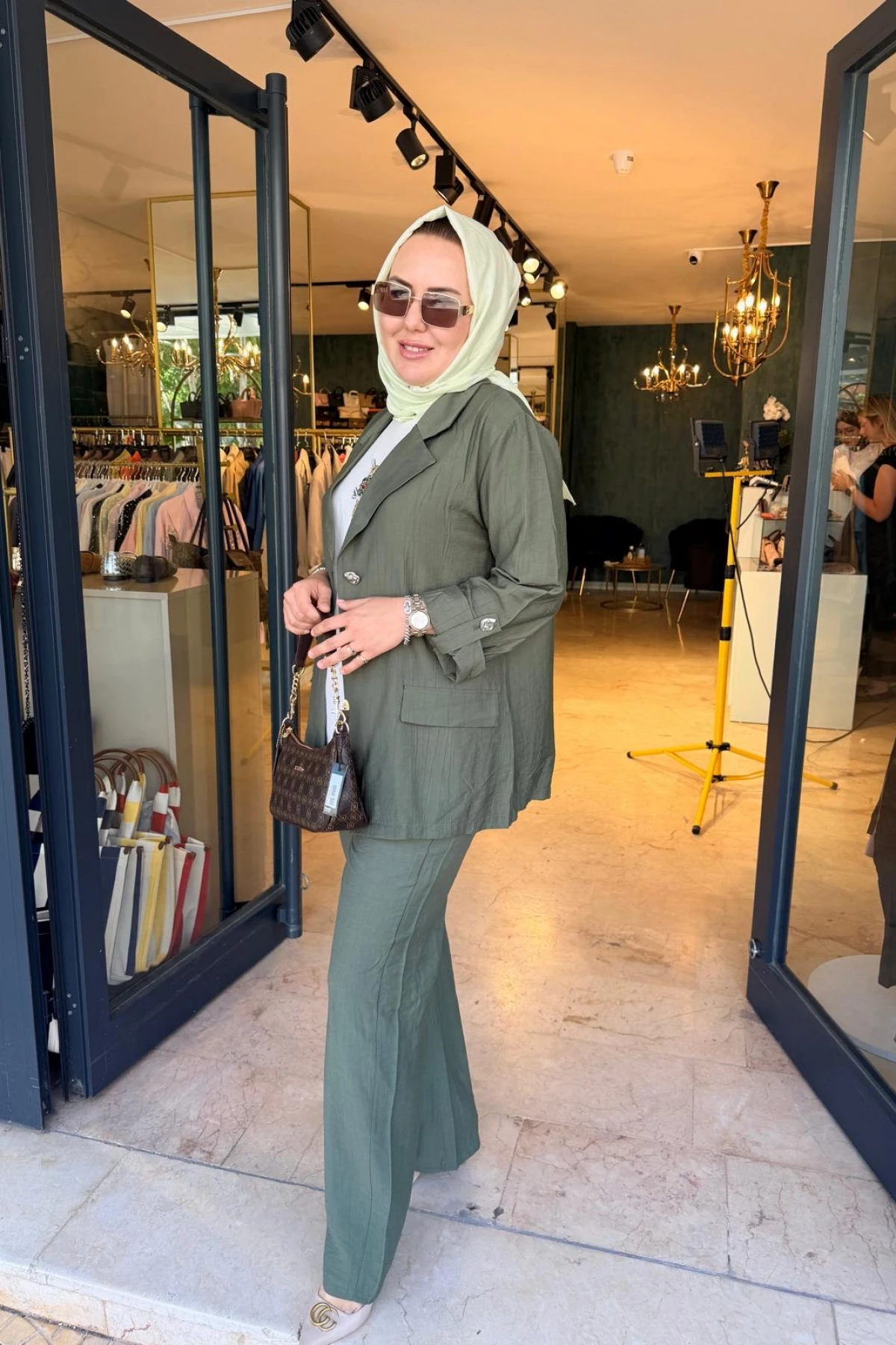 ÇİLEK KUMAŞ BLAZER TAKIM