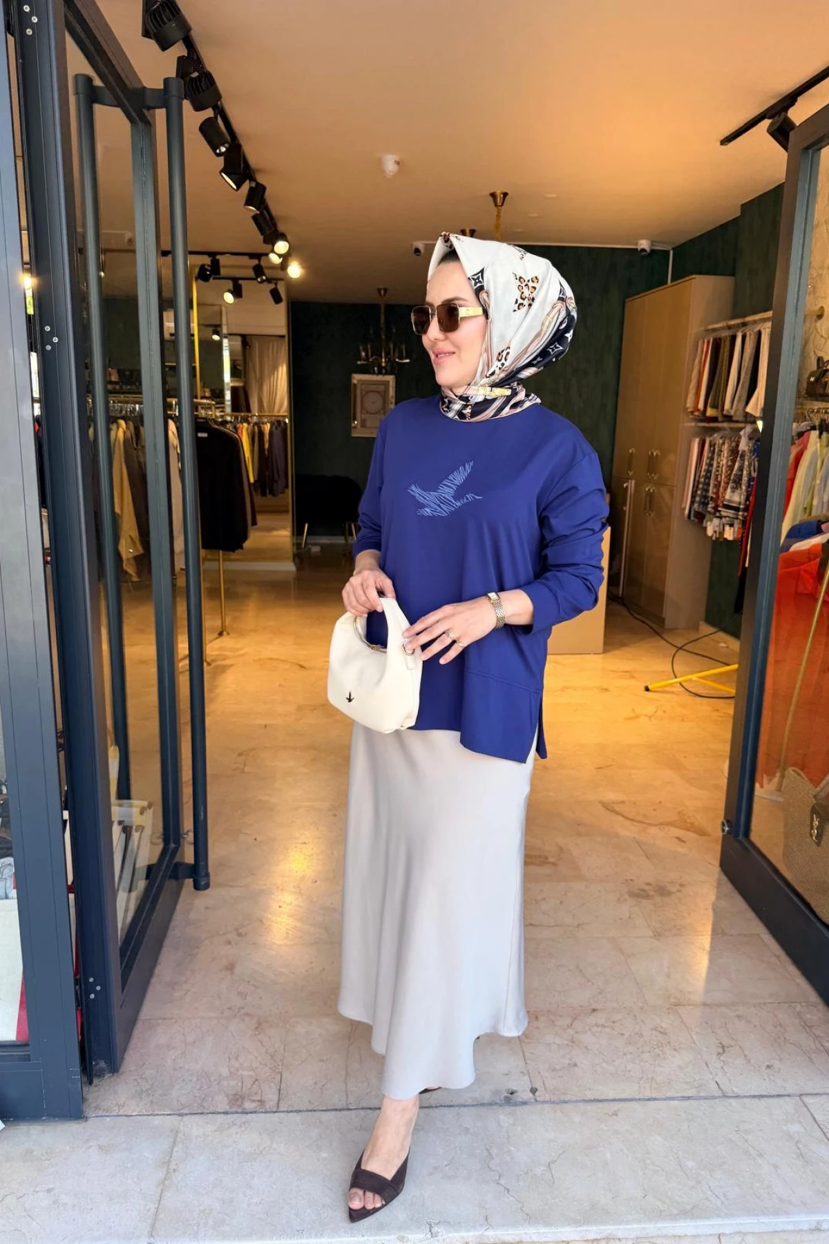 NAKIŞ İŞLİ KUŞLU SWEAT
