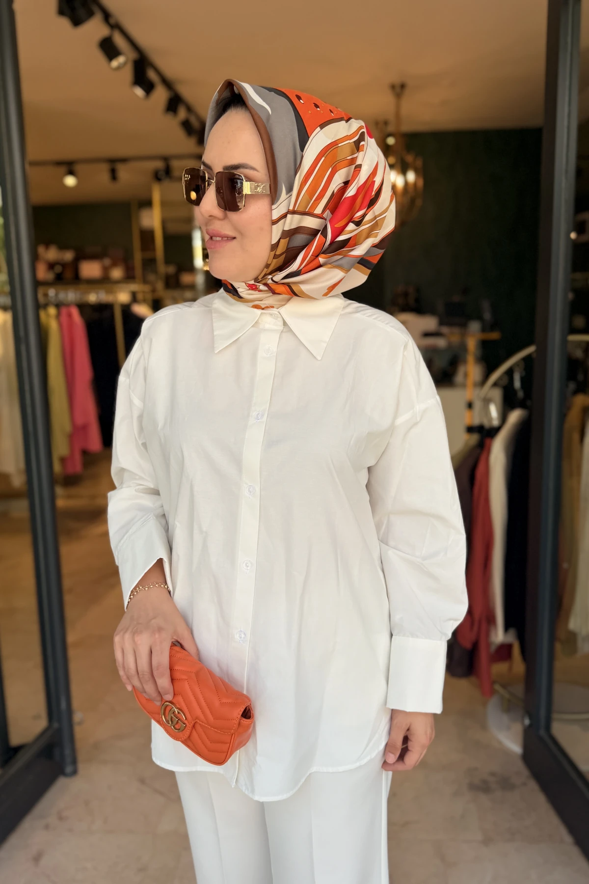 Rüzgarlık Detaylı Poplin Gömlek Beyaz