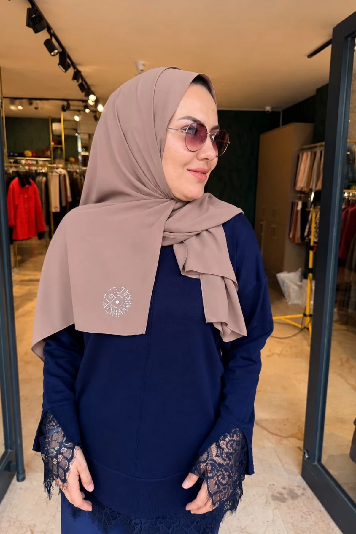 SHARQİA ŞAL