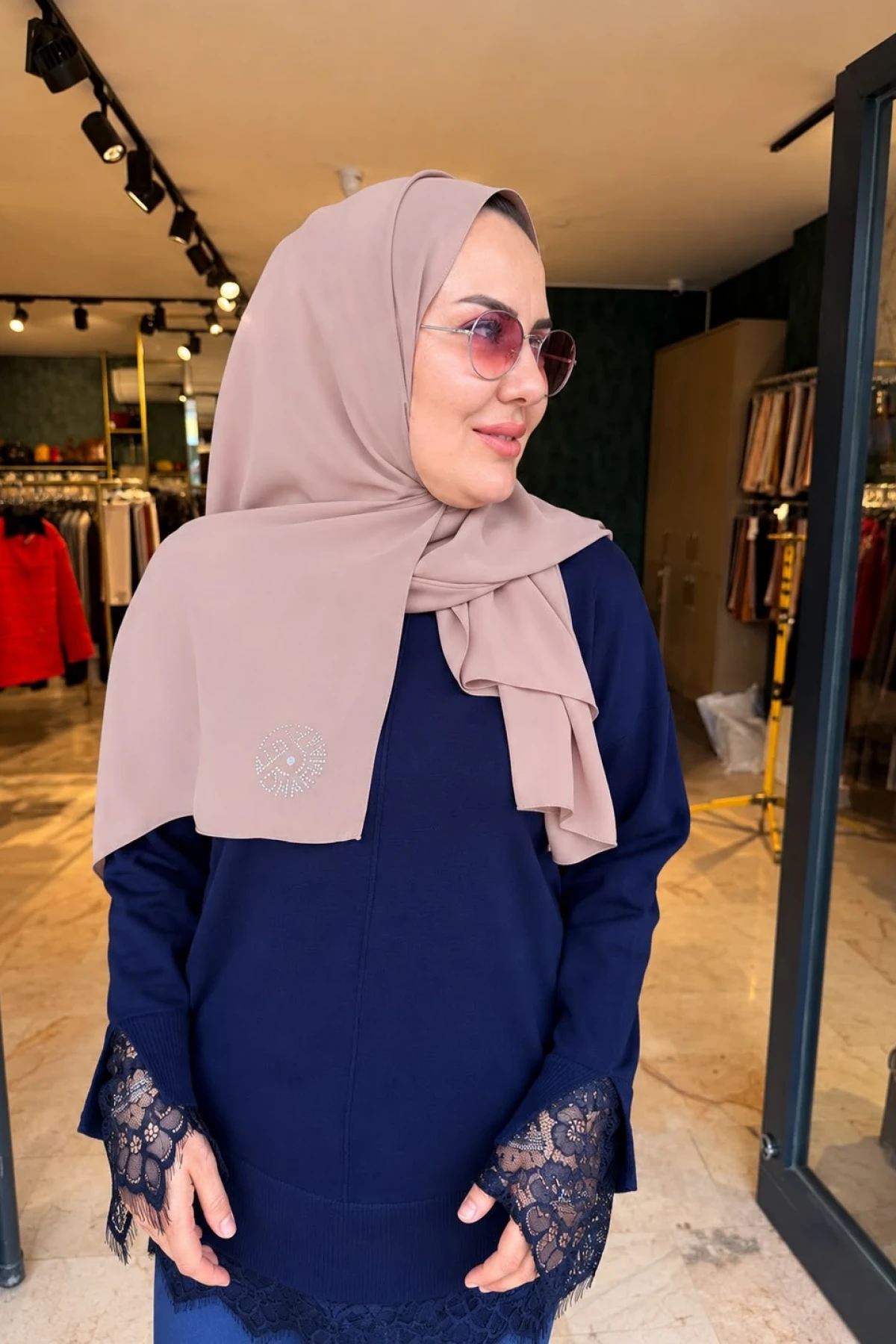 SHARQİA ŞAL