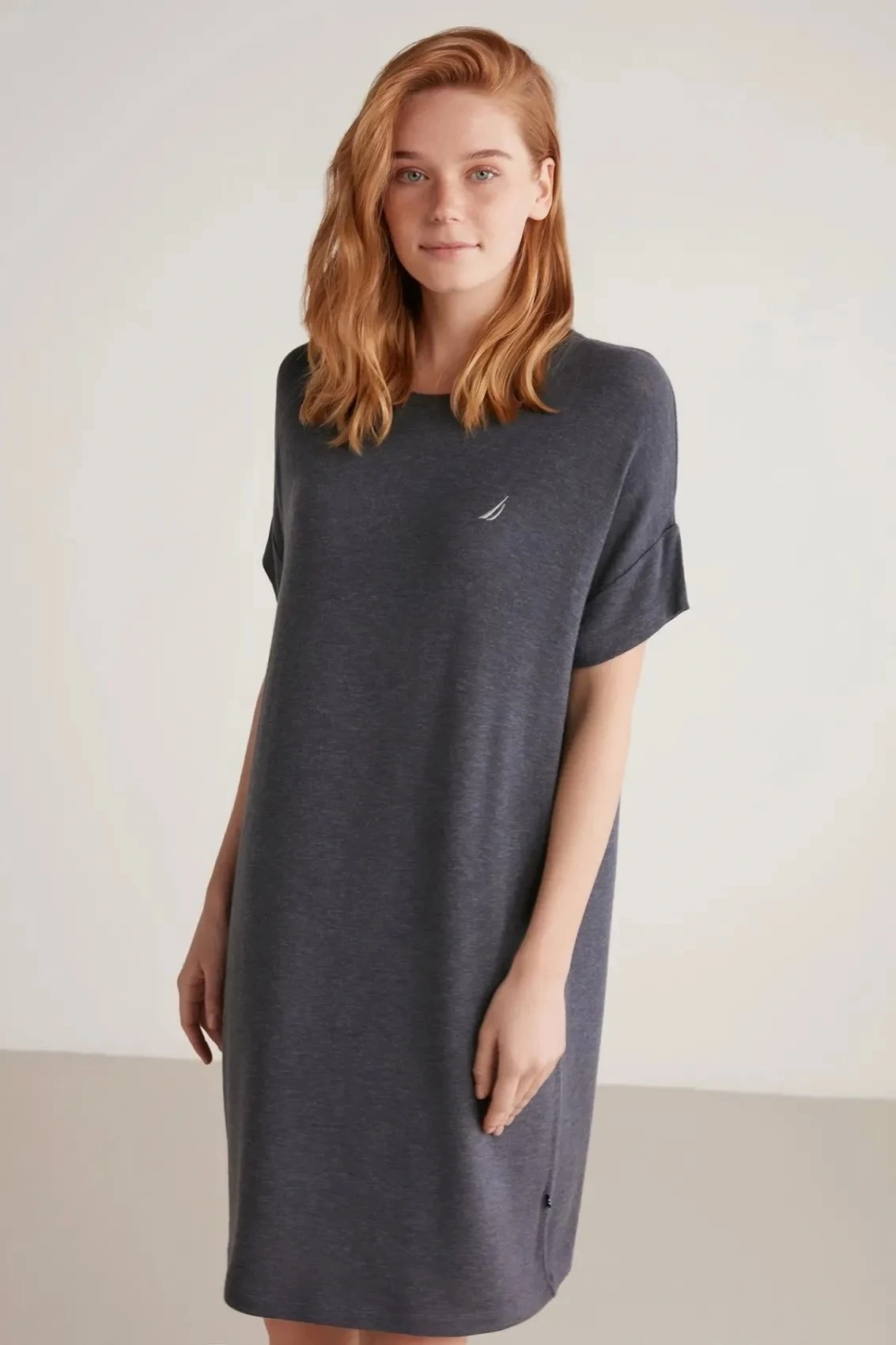 Kadın Kısa Gecelik ve Sabahlık Takımı