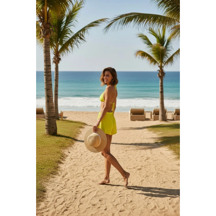 Kadın Fosforlu Şortlu Belden ve Boyundan Bağlamalı Bikini Takımı