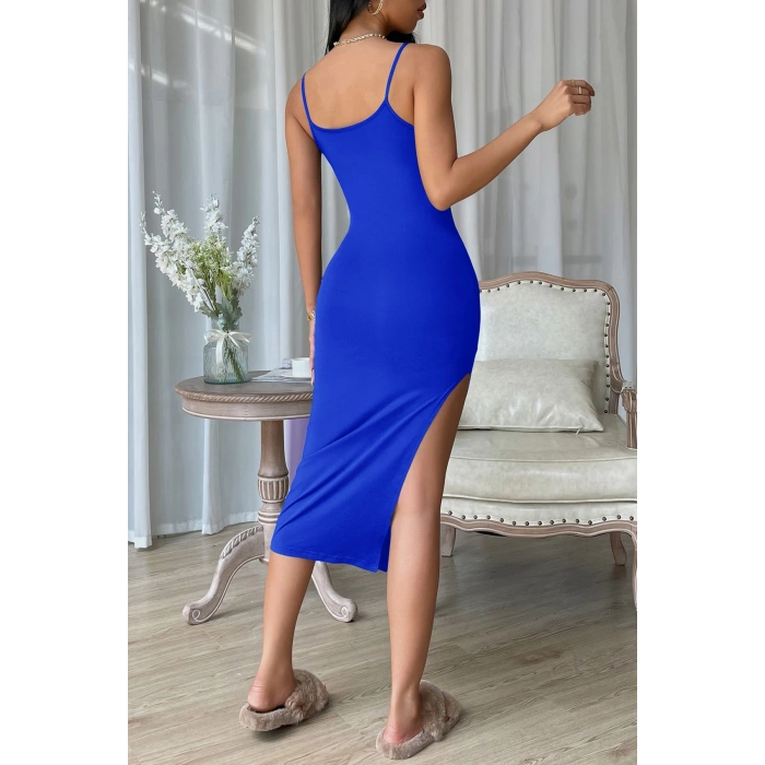 Kadın Mavi Yırtmaçlı Diz Altı Vücüdu Saran Gecelik