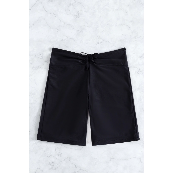 Kadın Siyah Önden Bağcıklı Deniz Şortu