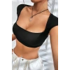 Kadın Siyah Sırt Dekolteli ve Boyundan Bağlamalı Yarım Kol Crop Top Bluz