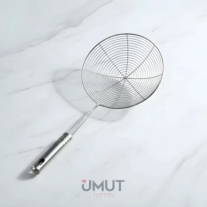 IVORY METAL SAPLI ÇELİK KEVGİR 18 CM IVO-KVG121