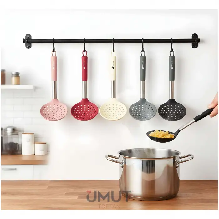 IVORY METAL SAPLI SİLİKON KEVGİR IVO-SL185