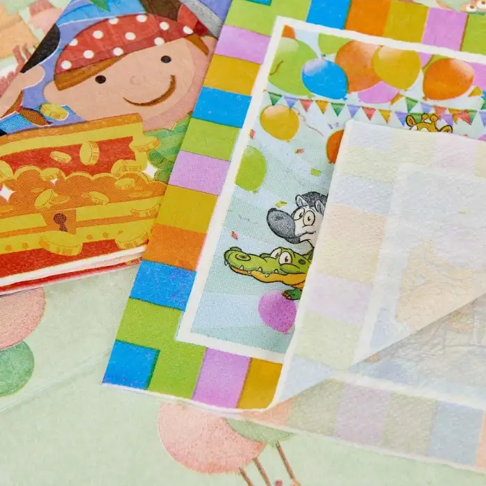 FURYA ÖYKÜM PARTY DESENLİ PEÇETE 20 Lİ