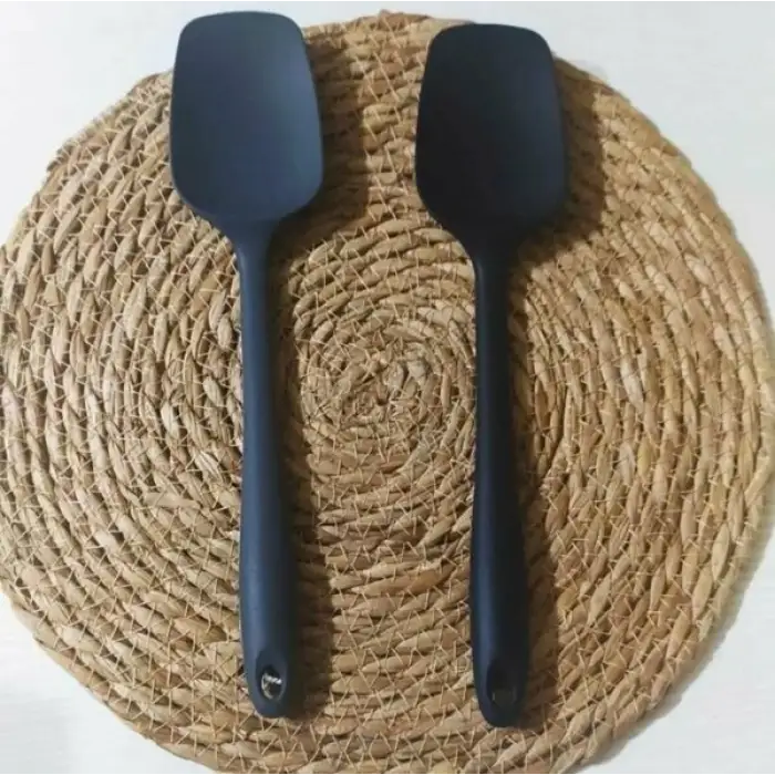 IVORY SİLİKON EĞİK KAŞIK SİYAH IVO-SL169