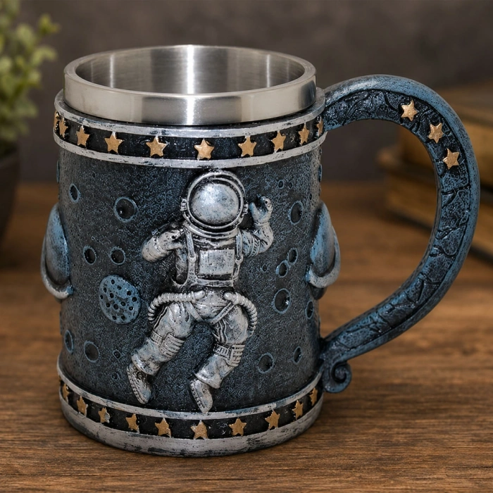 3D Astronot Tasarımlı Kupa Bardak - Çelik İç Yüzeyli - Uzay Teması