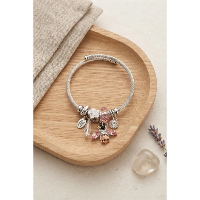 Arı ve Pembe Çiçek Charmlı Gümüş Renk Bileklik TJ-BB8779