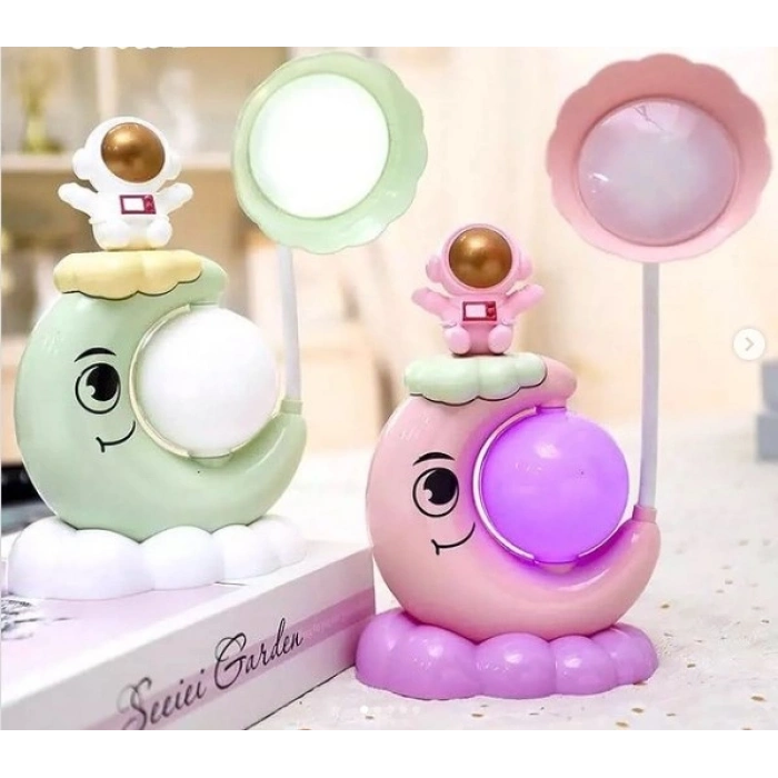 Çocuk Odası Ay ve Astronot Desenli Gece Lambası