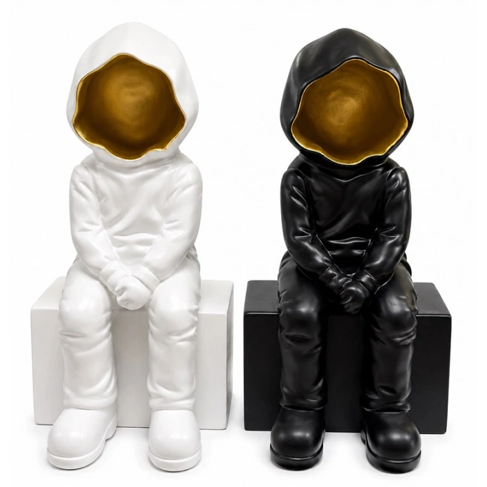 Dekoratif Polyester Oturan Astronot Biblosu Alk5302