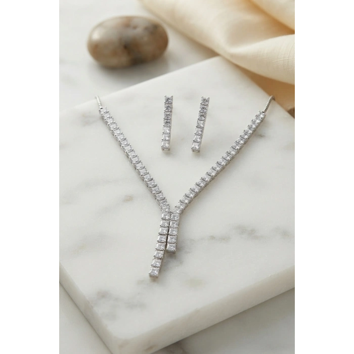 Kare Zirkon Taşlı Su Yolu Kolye ve Küpe Set TJ-BKO11157