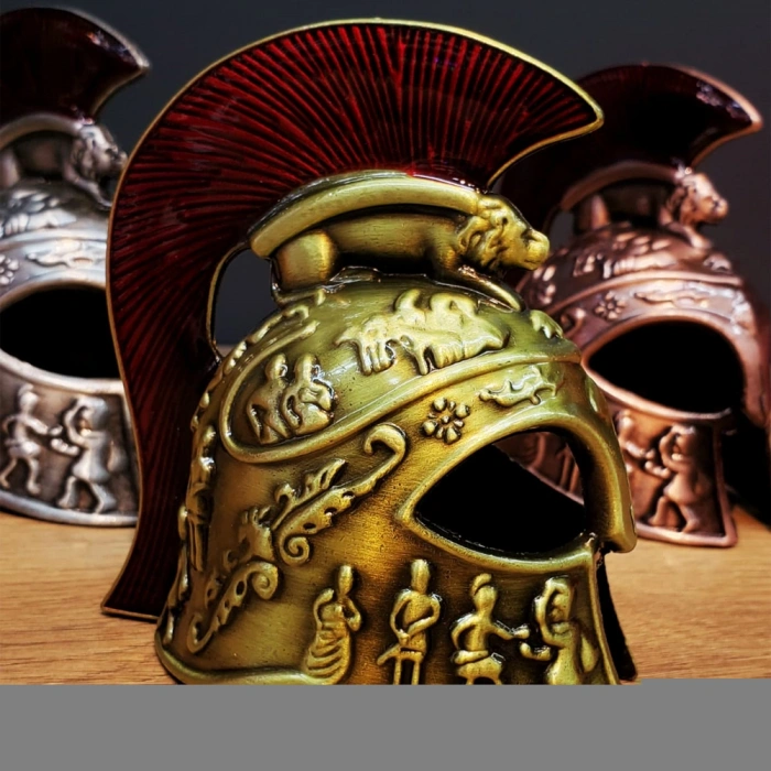 Metal Dekoratif Şövalye Miğferi