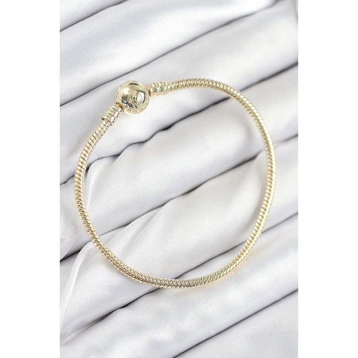 Pirinç Charm Topcuk Model Gold Renk Kadın Bileklik TJ-BB7807