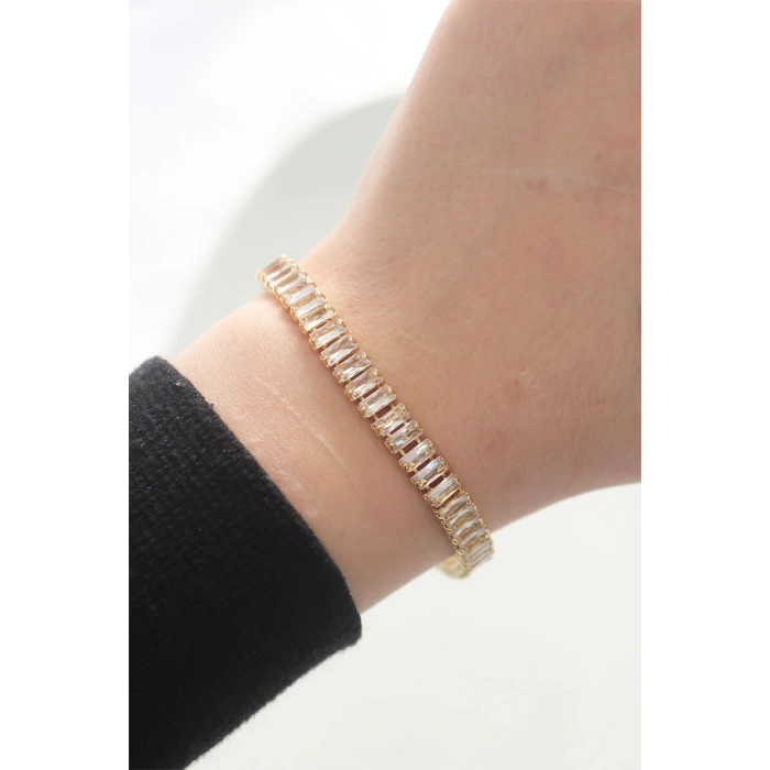 Pirinç Zirkon Taşlı Gold Renk Su Yolu Bileklik TJ-BB6044