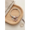 Arı ve Pembe Çiçek Charmlı Gümüş Renk Bileklik TJ-BB8779