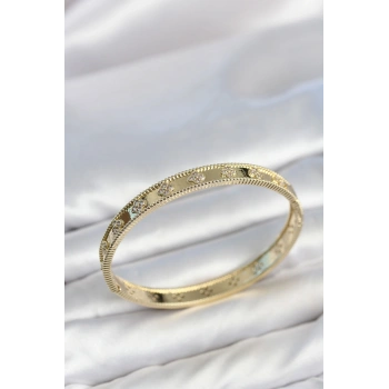 Gold Renk Pirinç Yonca Model Zirkon Taşlı Kadın Kelepçe Bileklik TJ-BB8627