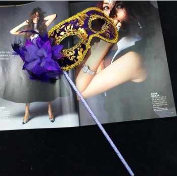 Lüks Taşlı Saplı Maskeli Balo Maskesi Mor Renk 35 cm