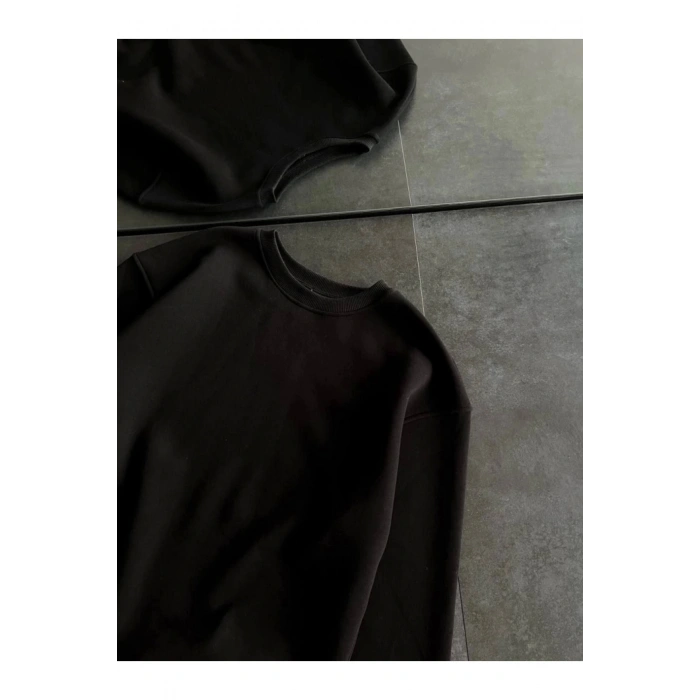 Kışlık Bisiklet Yaka Üç İplik Basic SweatShirt - Siyah