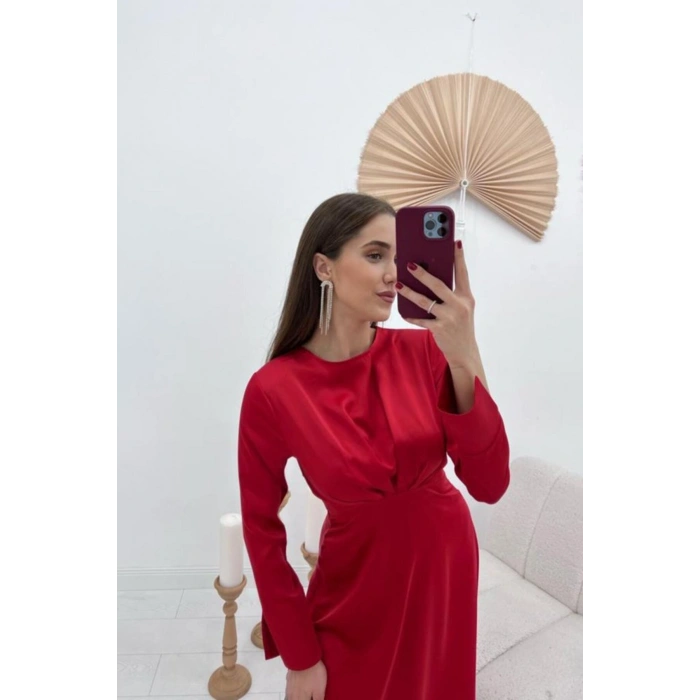 Kırmızı Saten Uzun Elbise