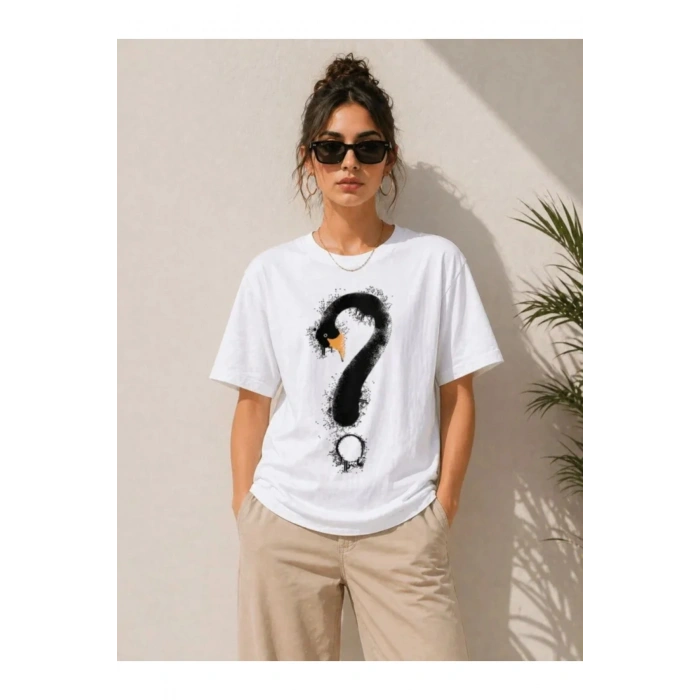 Kuğu Figürlü Soru İşareti Baskılı Tişört Kısa Kol T-Shirt - Beyaz