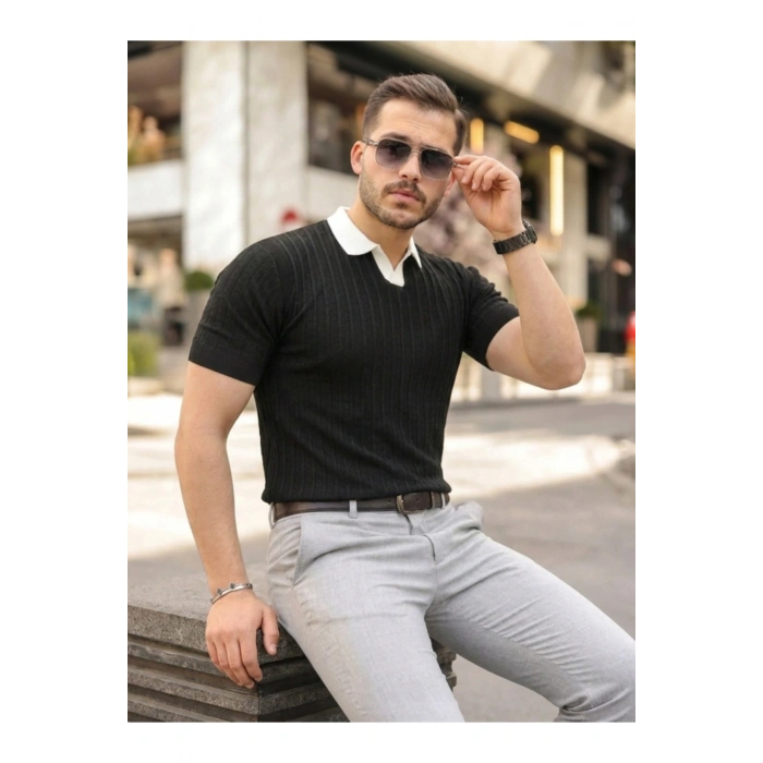 Erkek Yaka Detaylı Desen Dokulu Triko Tişört