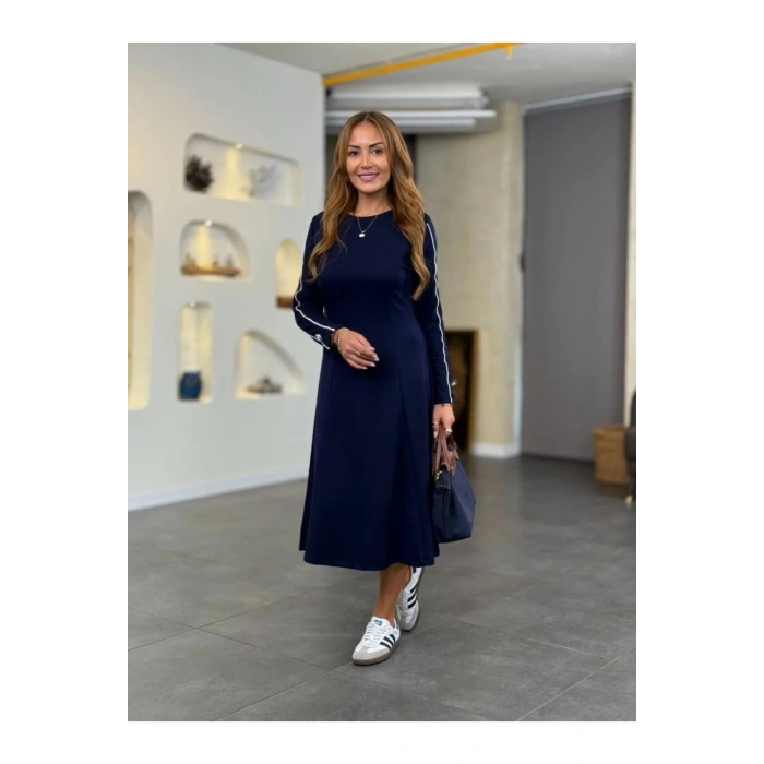 Kadın Uzun Kollu Bisiklet Yaka Midi Modal Elbise