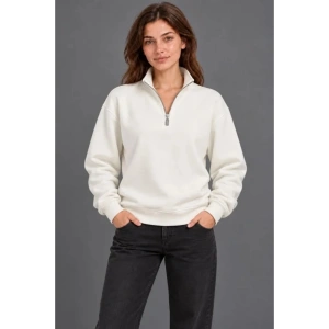 Üç İplik İçi Şardonlu Dik Yaka Yarım Fermuarlı Kışlık Sweatshirt - Beyaz