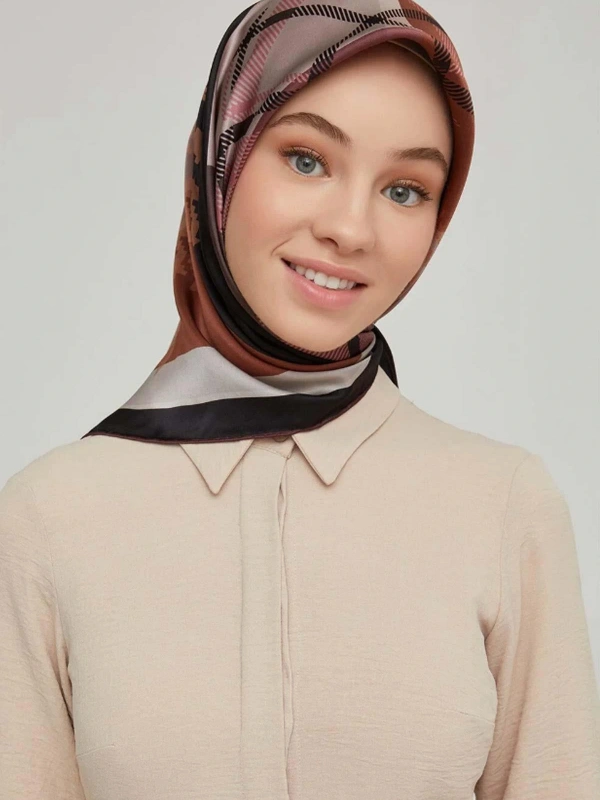 ARMİNE NOSTALJİ SURA İPEK EŞARP 21KA8620D03-02