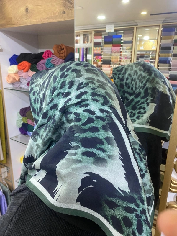 AKEL DESENLİ VİSCON PAMUK EŞARP 9614-06