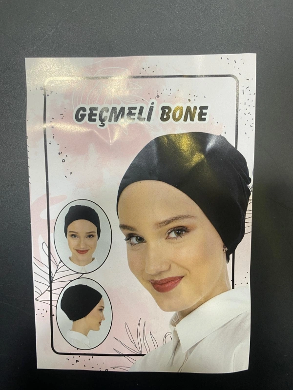 GEÇMELİ BONE BEYAZ-ÜÇGÜL