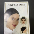DİKİŞSİZ BONE BEYAZ-ÜÇGÜL