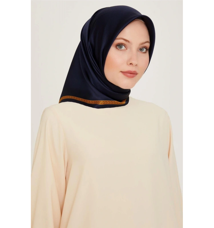 ARMİNE SURA İPEK EŞARP 24KA9261D01-01