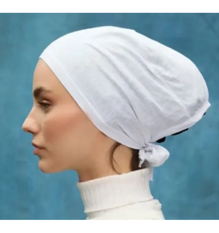 DÜZ BONE BEYAZ-ÜÇGÜL