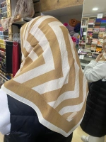 AKEL DESENLİ VİSCON PAMUK EŞARP 9611-11