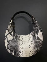 SOSELA ÇANTA 67-7143 DESENLİ SİYAH BEYAZ