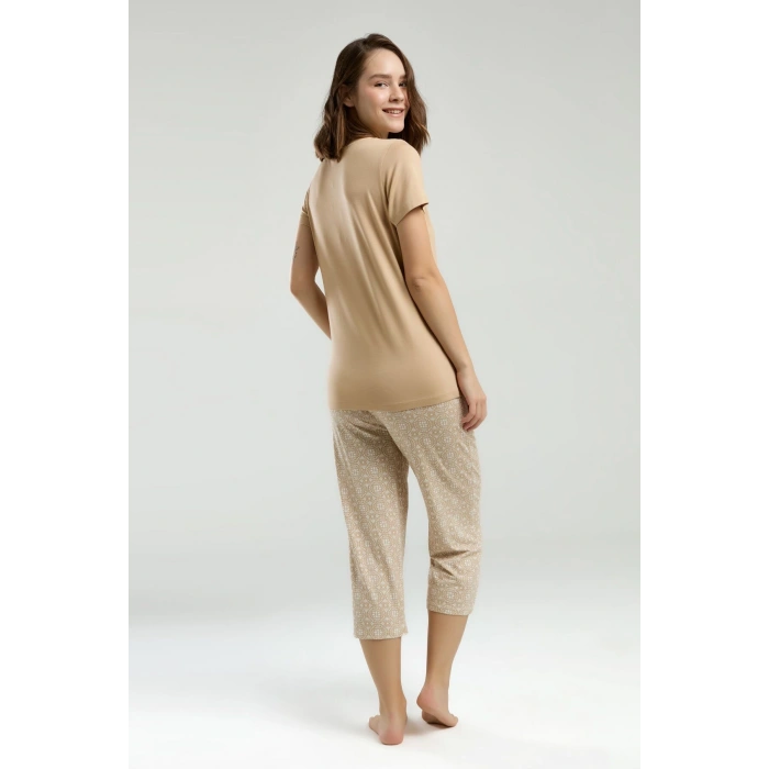 KADIN KISA KOLLU KAPRİ PENYE PİJAMA TAKIMI - BEJ
