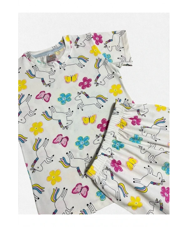 Kız Çocuk %100 Pamuklu Beyaz Unicorn Çiçek Kelebek Desen Kısa Kollu Şortlu Pijama Takımı