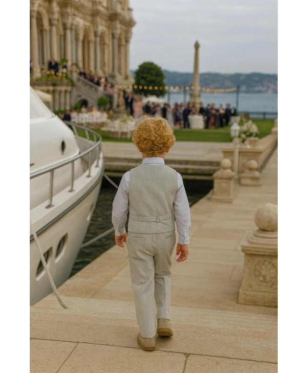 Erkek Çocuk Yelekli Takım Elbise | Gömlek-Yelek-Papyon-Pantolon| 4parça Takım