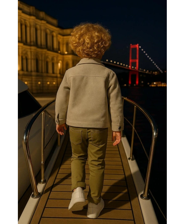 Erkek Çocuk 3Lü Günlük Ve Özel Kombinli Takım(Bir Beden Büyük Tercih Ediniz)