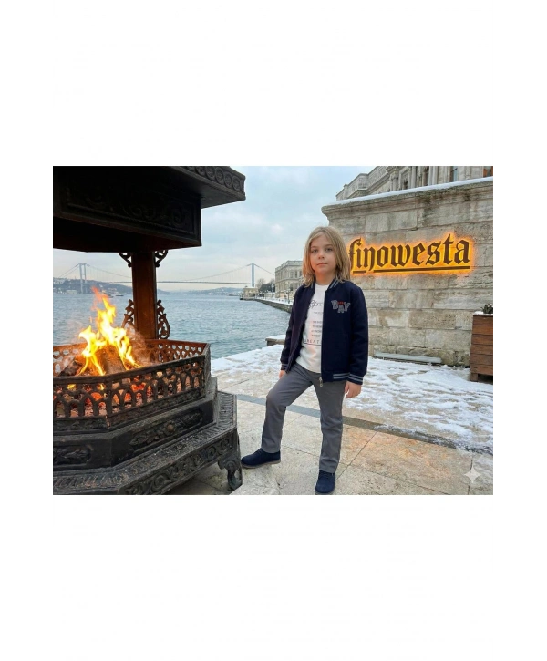 Erkek Çocuk 3Lü Kaşe Kabanlı Özel Kombinli Takım ÜST KALİTE (Bir Beden Büyük Tercih Edebilirsiniz)